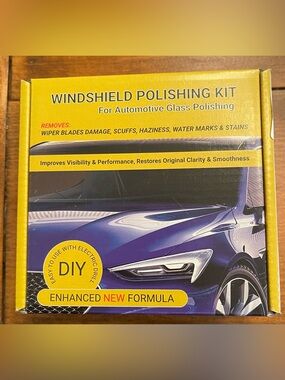 Windshield Polishing Kit - Automotive Glass Polishing